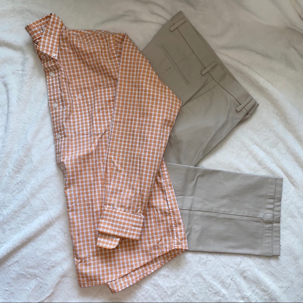 Like New Dockers Khaki Dress Pants